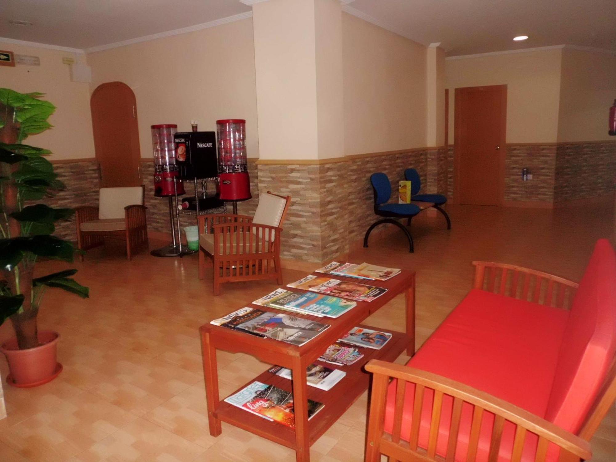 Hostal Abastos Walencja Zewnętrze zdjęcie